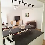 T3 Spacieux Avec Terrasse&vue Parc, Calme Absolu Appartement