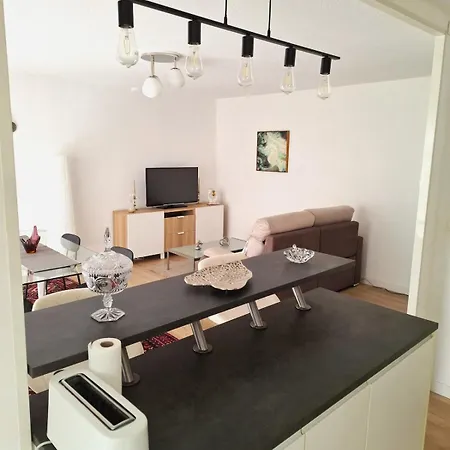 T3 Spacieux Avec Terrasse & Vue Parc, Calme Absolu Apartmán