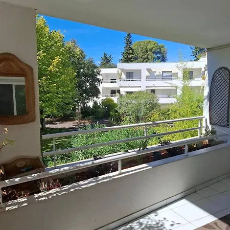 Apartmán T3 Spacieux Avec Terrasse & Vue Parc, Calme Absolu *