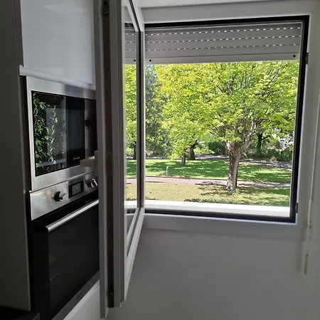 T3 Spacieux Avec Terrasse & Vue Parc, Calme Absolu *