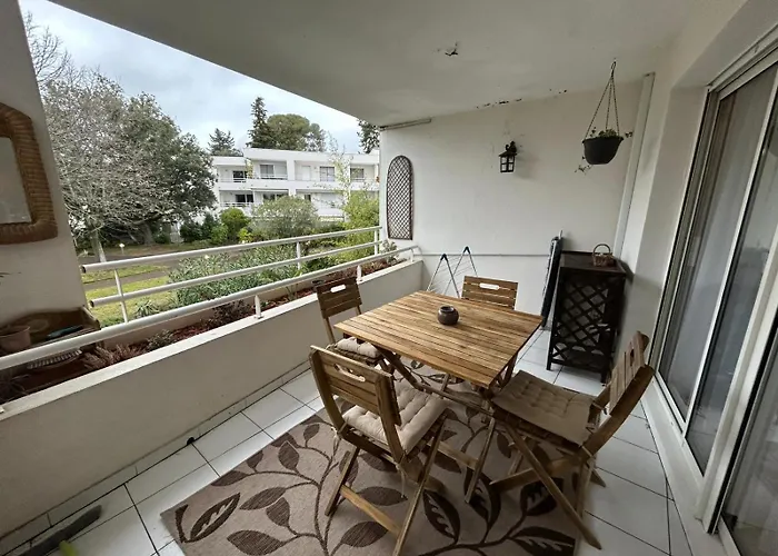 T3 Spacieux Avec Terrasse & Vue Parc, Calme Absolu *